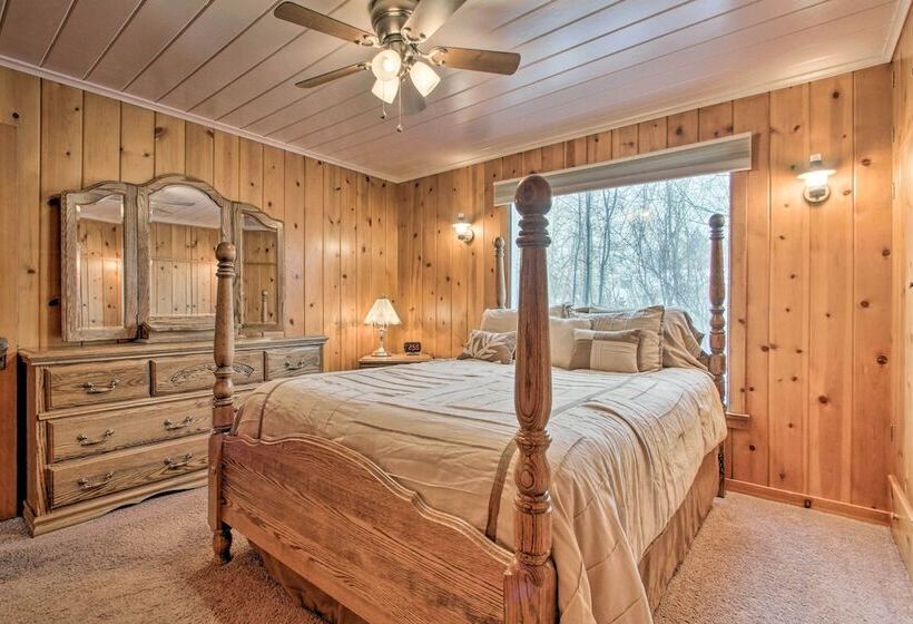 Cozy Home W/ Hot Tub: Half Mi To Salmon River!