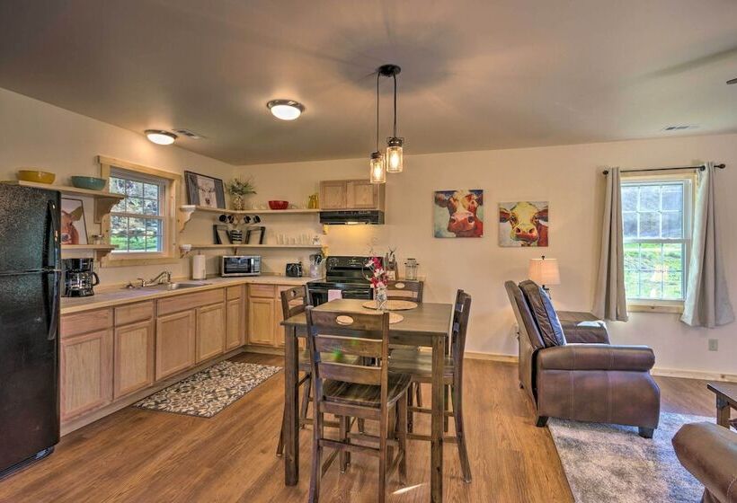 Cozy Smoky Mountain Cabin By Tuckasegee River!