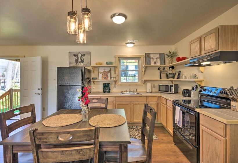 Cozy Smoky Mountain Cabin By Tuckasegee River!