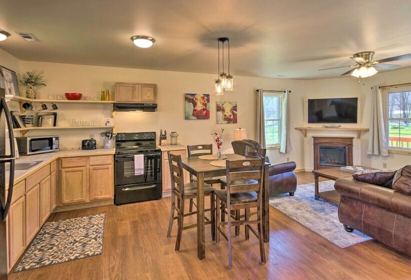 Cozy Smoky Mountain Cabin By Tuckasegee River!