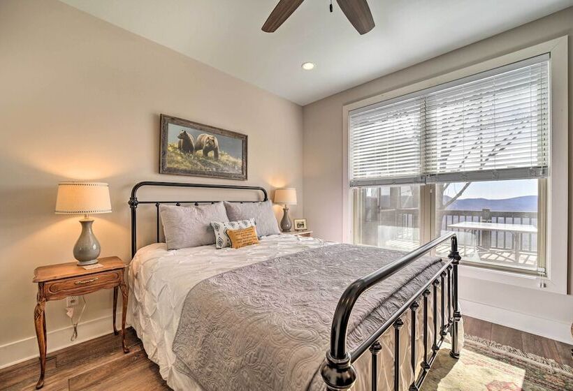 Cullowhee Craftsman Home W/ Mtn Views On 22 Acres