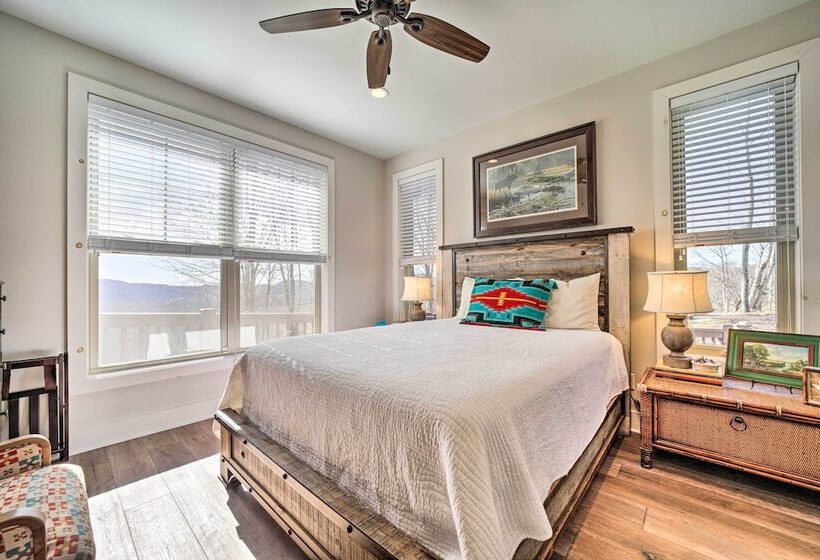 Cullowhee Craftsman Home W/ Mtn Views On 22 Acres