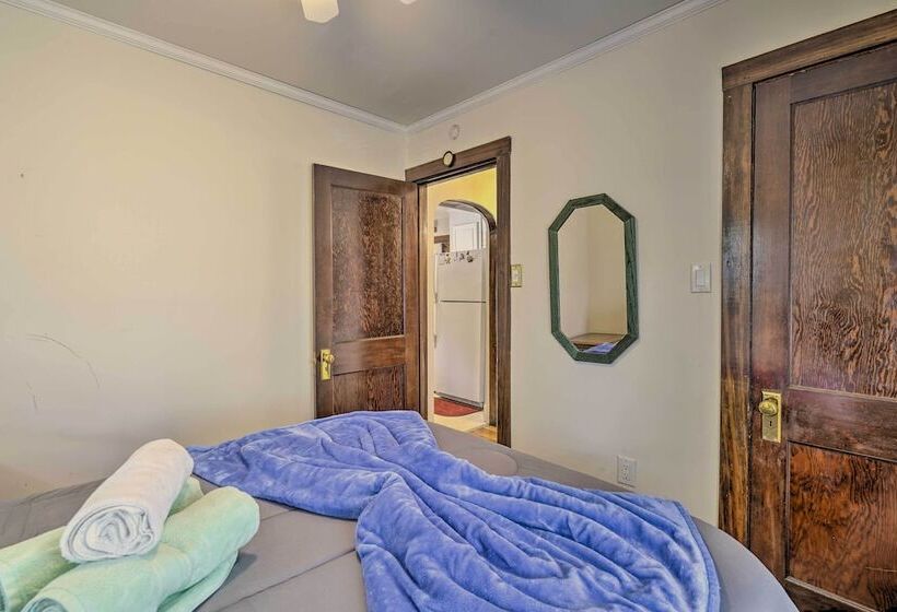 Dog Friendly Waretown Home W/ Furnished Deck!