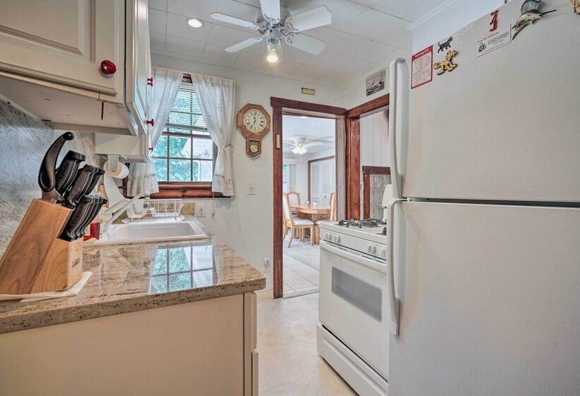 Dog Friendly Waretown Home W/ Furnished Deck!