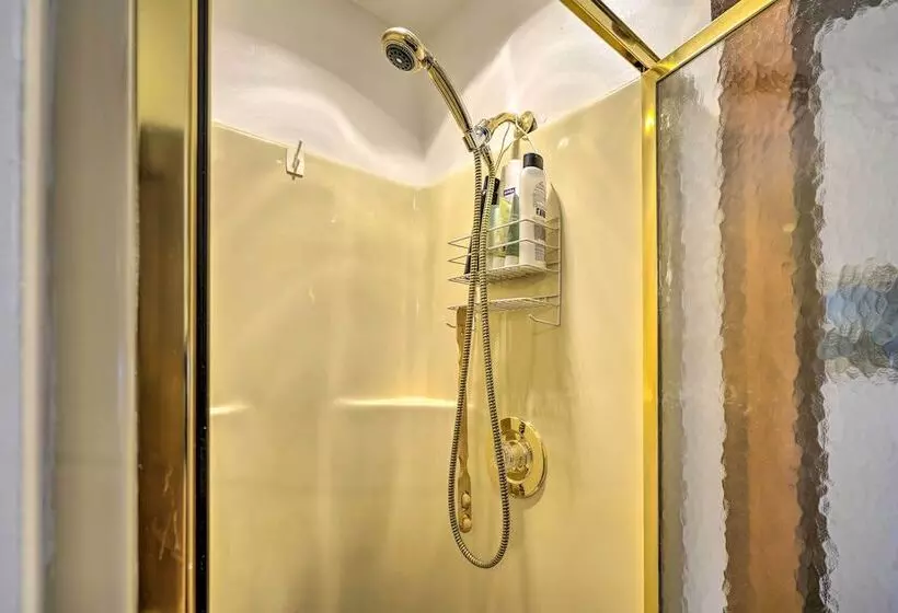 Dog Friendly Waretown Home W/ Furnished Deck!