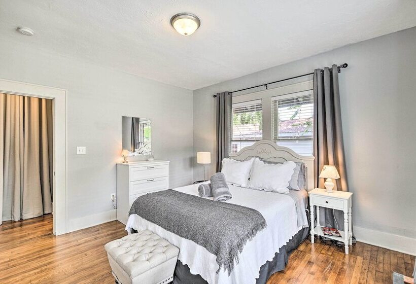 Elegant Houston Retreat < 2 Mi To Downtown!