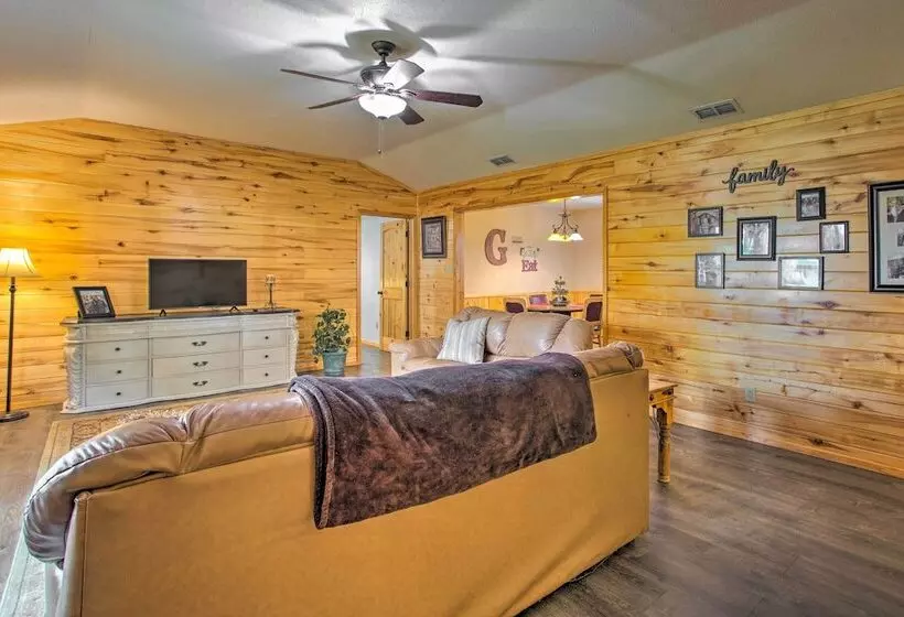 Emory Escape W/ Pond Access < 13 Mi To Lake!