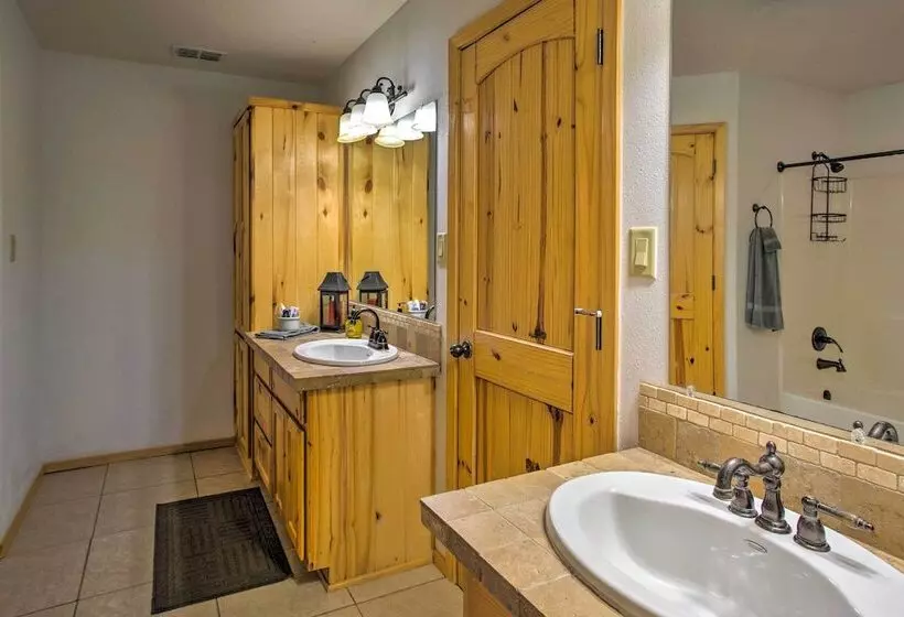 Emory Escape W/ Pond Access < 13 Mi To Lake!