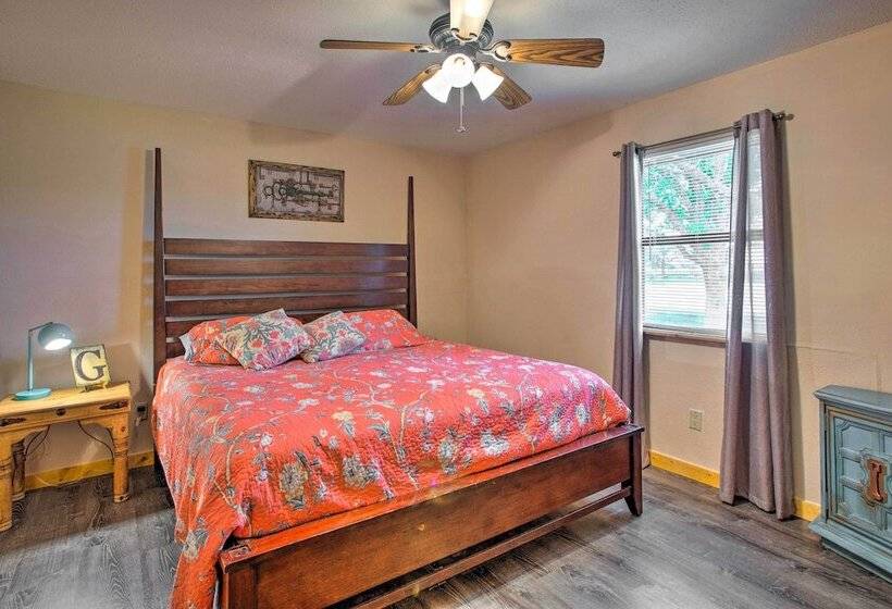 Emory Escape W/ Pond Access < 13 Mi To Lake!