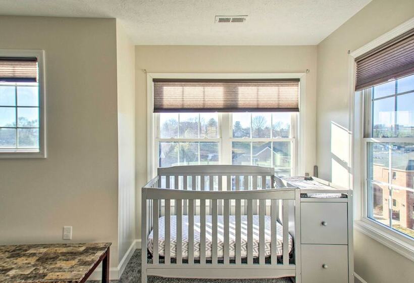 Harrisonburg Retreat W/ Hot Tub ~ 2 Mi To Jmu