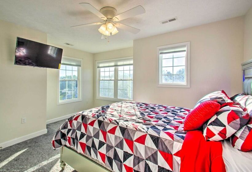 Harrisonburg Retreat W/ Hot Tub ~ 2 Mi To Jmu