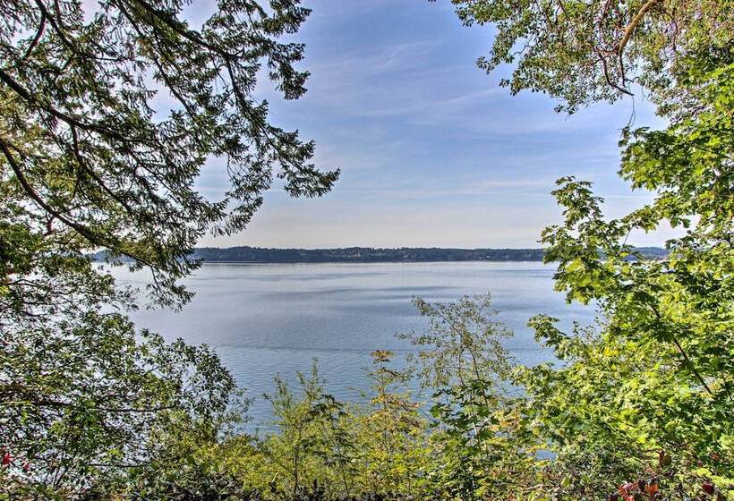 Island  Beachcomber  Escape With Private Beach!