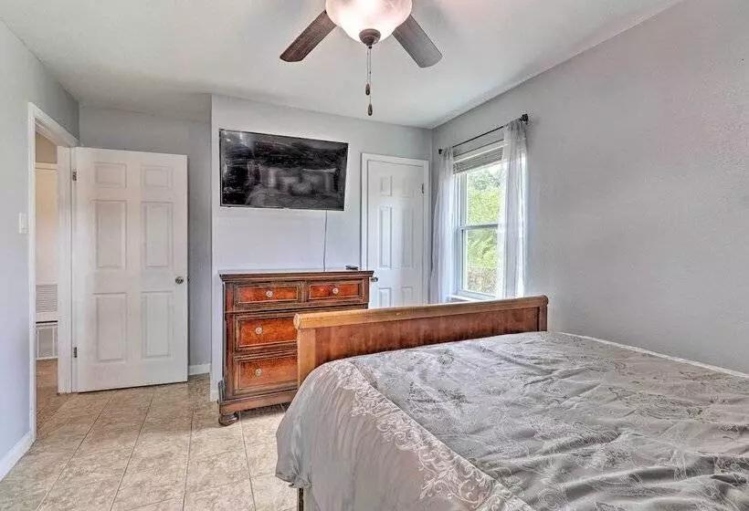 6 Mi To Fort Hood & Universities: Killeen Home