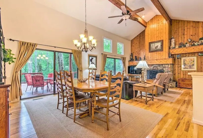 Lake Toxaway Cabin W/fire Pit   1mi To Marina