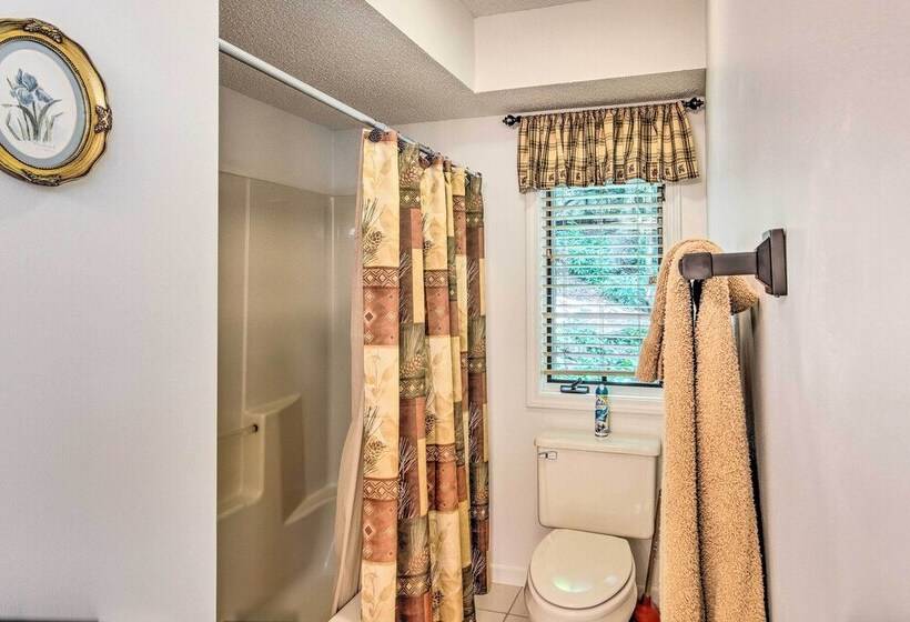 Lake Toxaway Cabin W/fire Pit 1mi To Marina