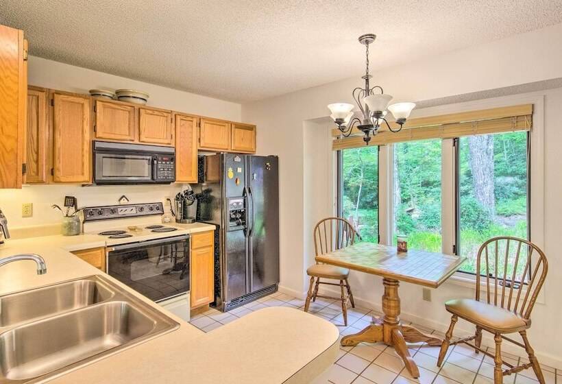 Lake Toxaway Cabin W/fire Pit 1mi To Marina