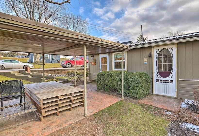 Lakefront Canandaigua Home W/ Grill, Fire Pit