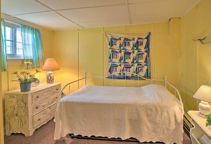 Lakefront Canandaigua Home W/ Grill, Fire Pit