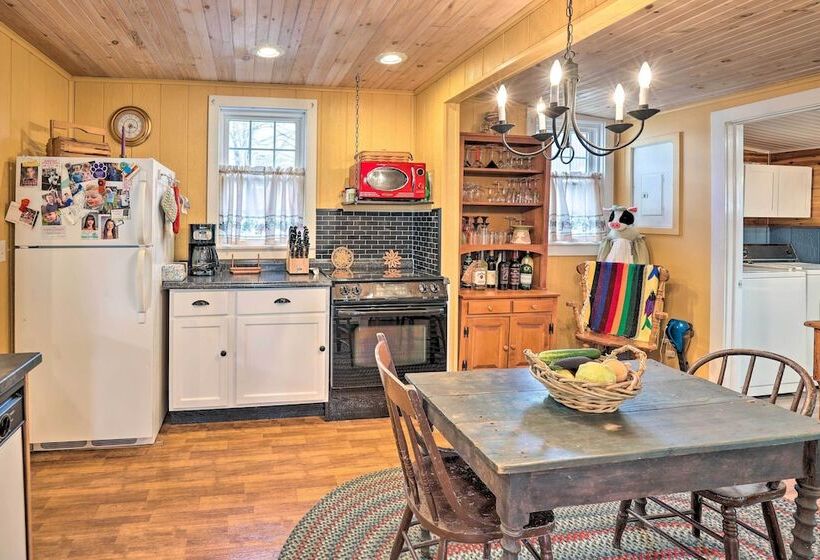 Lakefront Canandaigua Home W/ Grill, Fire Pit