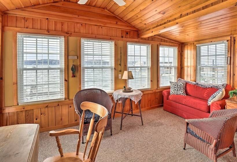 Lakefront Canandaigua Home W/ Grill, Fire Pit