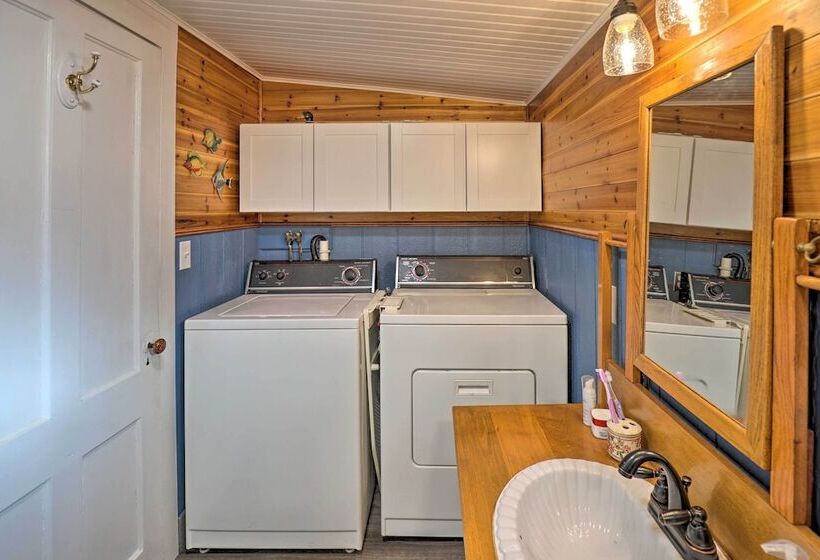 Lakefront Canandaigua Home W/ Grill, Fire Pit