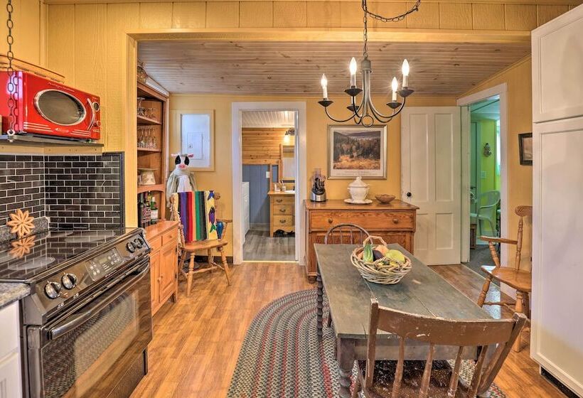 Lakefront Canandaigua Home W/ Grill, Fire Pit