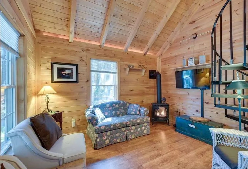 Maine Lodging Near Acadia National Park!