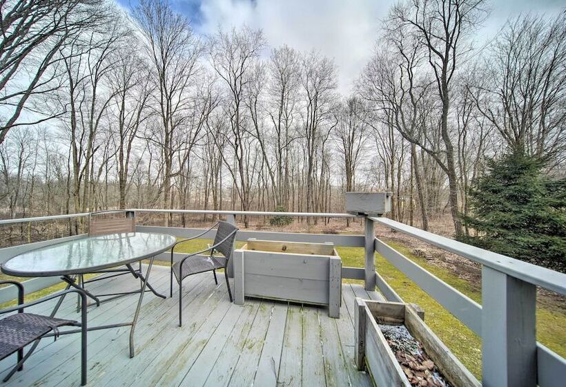 Meadville Home: Private Yard & Fishing Nearby