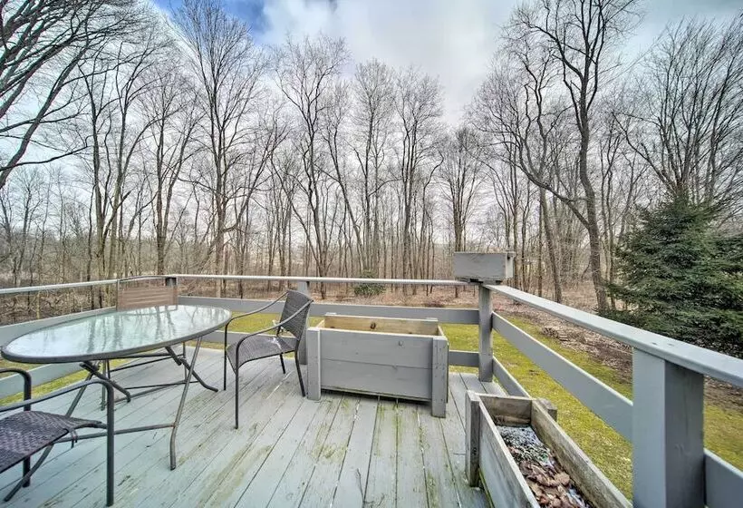 Meadville Home: Private Yard & Fishing Nearby