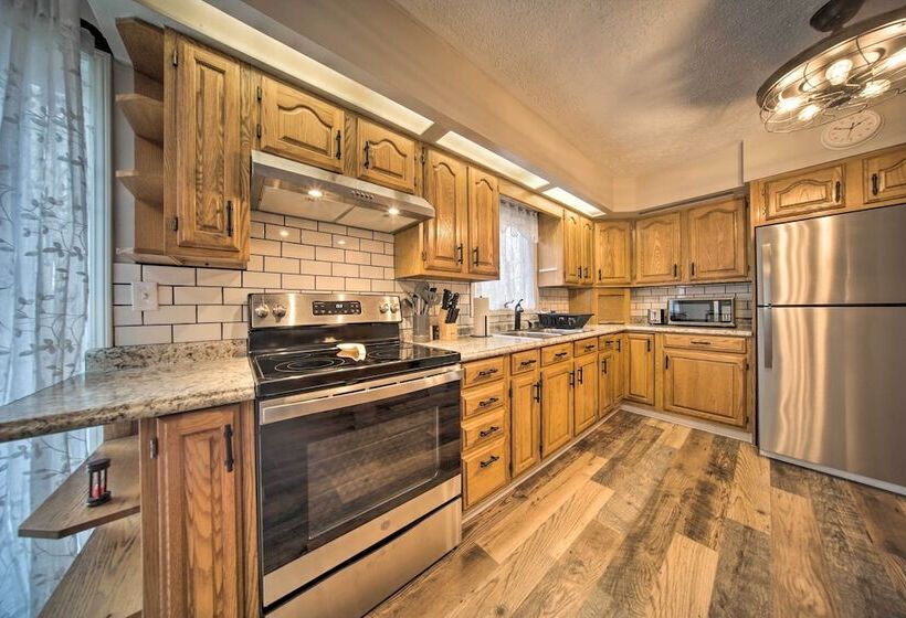 Meadville Home: Private Yard & Fishing Nearby