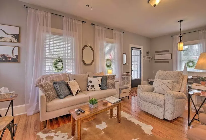 Modern, Sun Lit Retreat W/ Fire Pit & Yard!