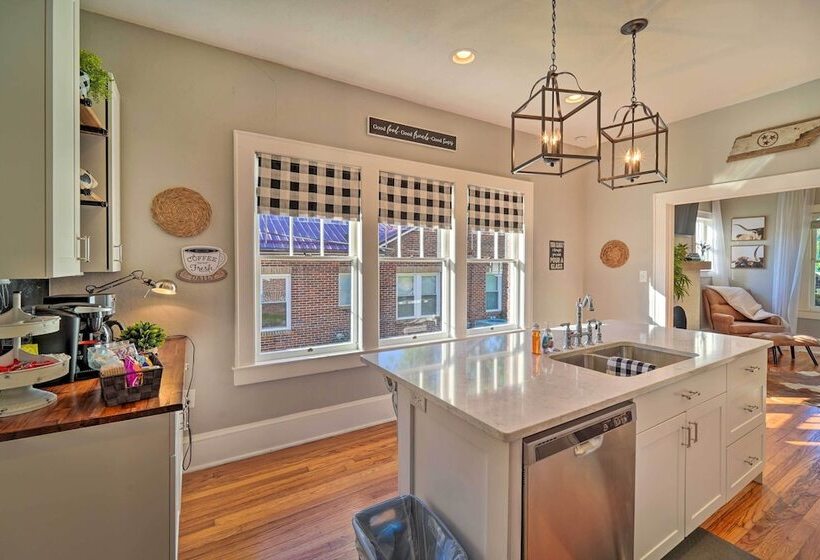 Modern, Sun Lit Retreat W/ Fire Pit & Yard!