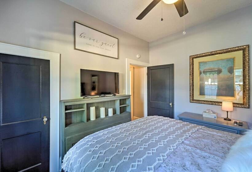 Modern, Sun Lit Retreat W/ Fire Pit & Yard!