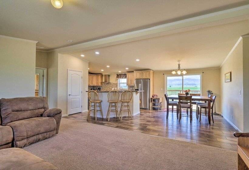 Mtn Gem W/ Breathtaking Scenery: 7 Mi To Dtwn