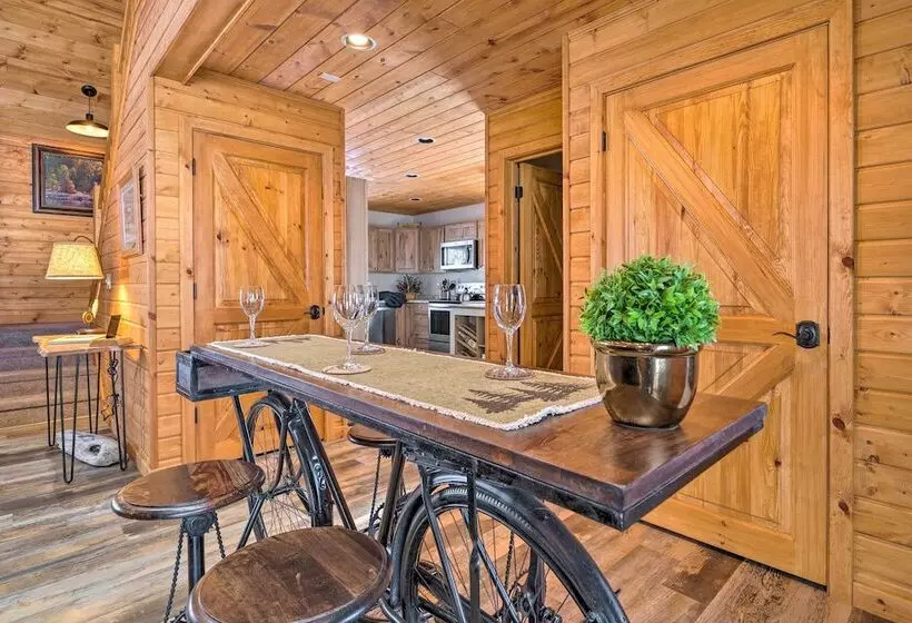 Pateros Home W/ Deck, 7 Mi To Alta Lake Park!