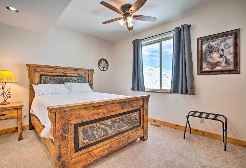Pateros Home W/ Deck, 7 Mi To Alta Lake Park!