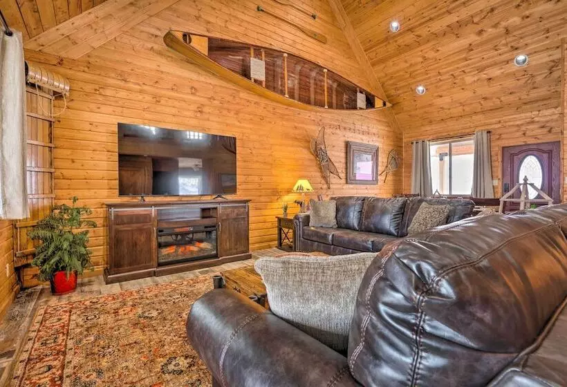 Pateros Home W/ Deck, 7 Mi To Alta Lake Park!