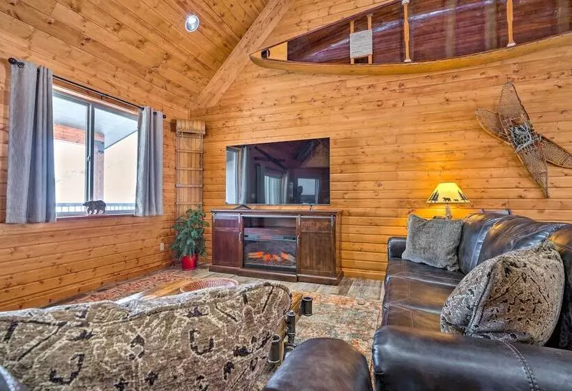 Pateros Home W/ Deck, 7 Mi To Alta Lake Park!