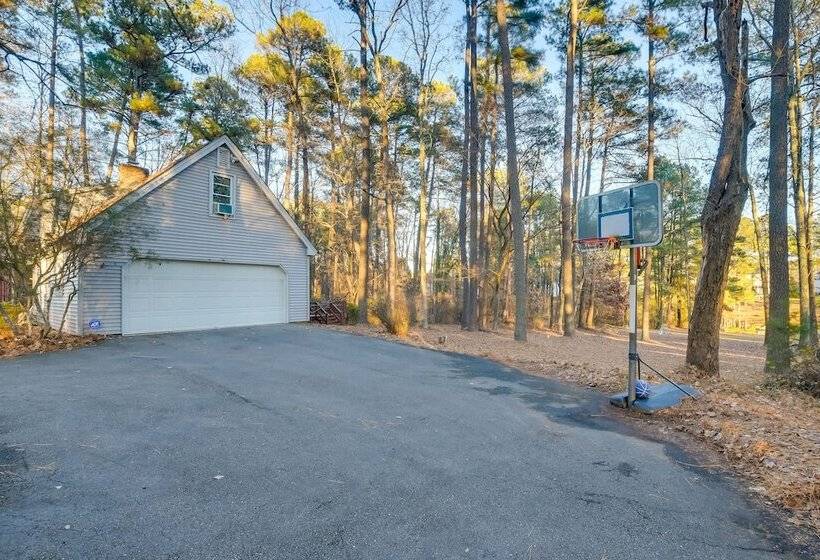 Peaceful Durham Retreat On Pond With Huge Deck!