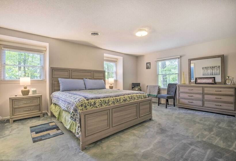 Peaceful Durham Retreat On Pond With Huge Deck!
