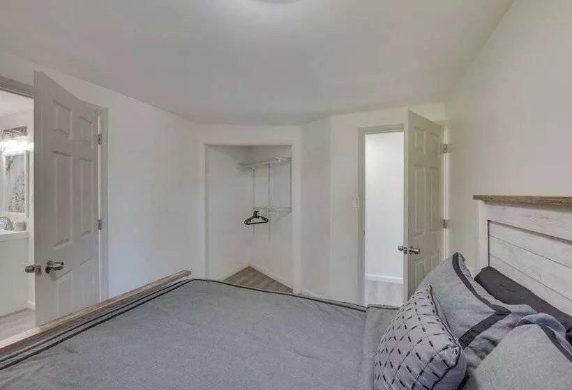 Pet Friendly Pennsylvania Retreat W/ Fire Pit!