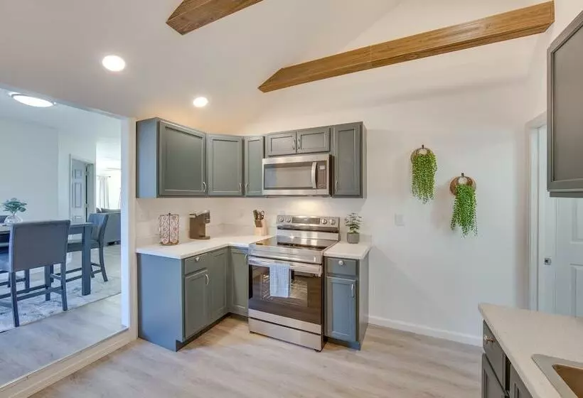 Pet Friendly Pennsylvania Retreat W/ Fire Pit!