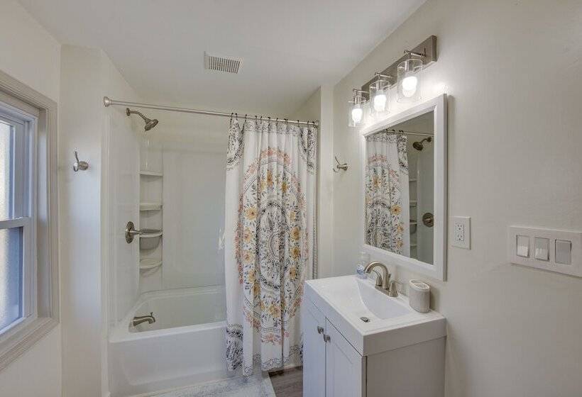 Pet Friendly Pennsylvania Retreat W/ Fire Pit!