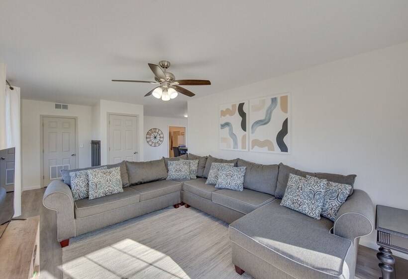 Pet Friendly Pennsylvania Retreat W/ Fire Pit!