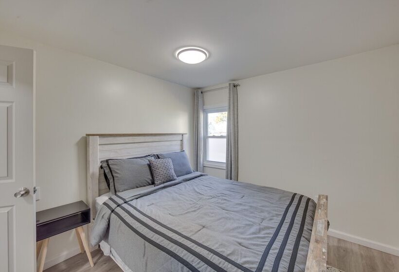 Pet Friendly Pennsylvania Retreat W/ Fire Pit!