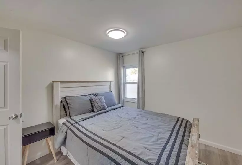 Pet Friendly Pennsylvania Retreat W/ Fire Pit!