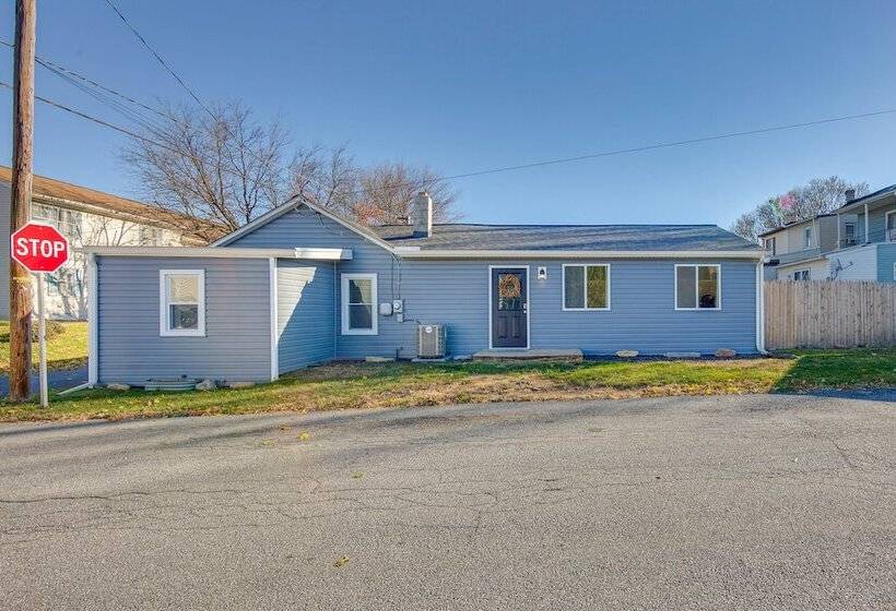 Pet Friendly Pennsylvania Retreat W/ Fire Pit!