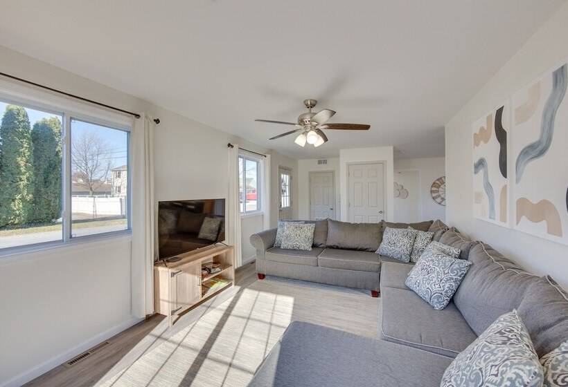 Pet Friendly Pennsylvania Retreat W/ Fire Pit!