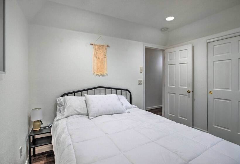 Pet Friendly Pnw Home, 1 Mi To Rockaway Beach