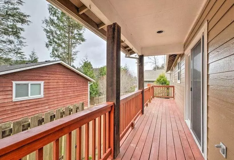 Pet Friendly Pnw Home, 1 Mi To Rockaway Beach